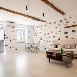 Casa Bivalve *