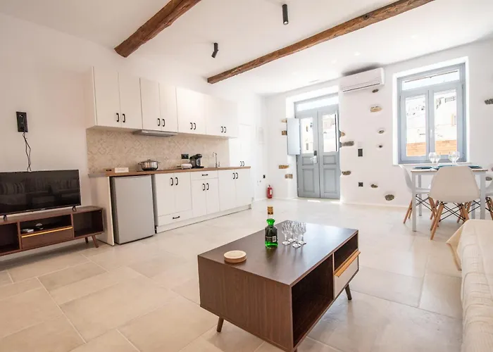 Casa Bivalve Appartamento Naxos City